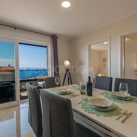 Luxury Sea View Wald *