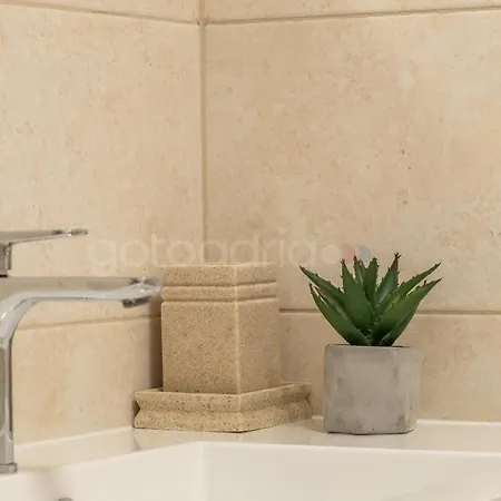 Luxury Sea View Wald Apartment *
