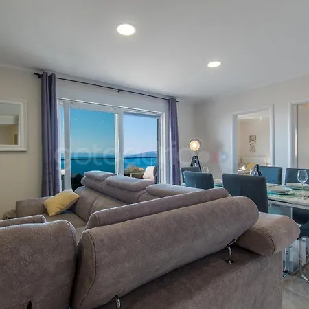 Luxury Sea View Wald